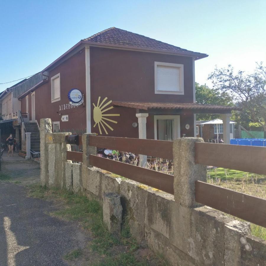 Albergue Vintecatro Caldas De Reis Esterno foto