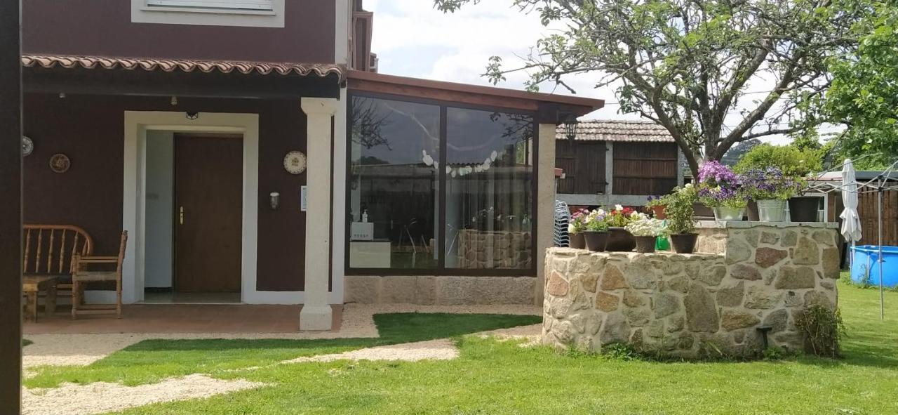 Albergue Vintecatro Caldas De Reis Esterno foto
